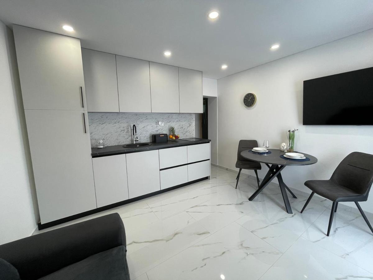 Starigrad Paklenica-Josipa Apartmani Стариград-Пакленица Экстерьер фото