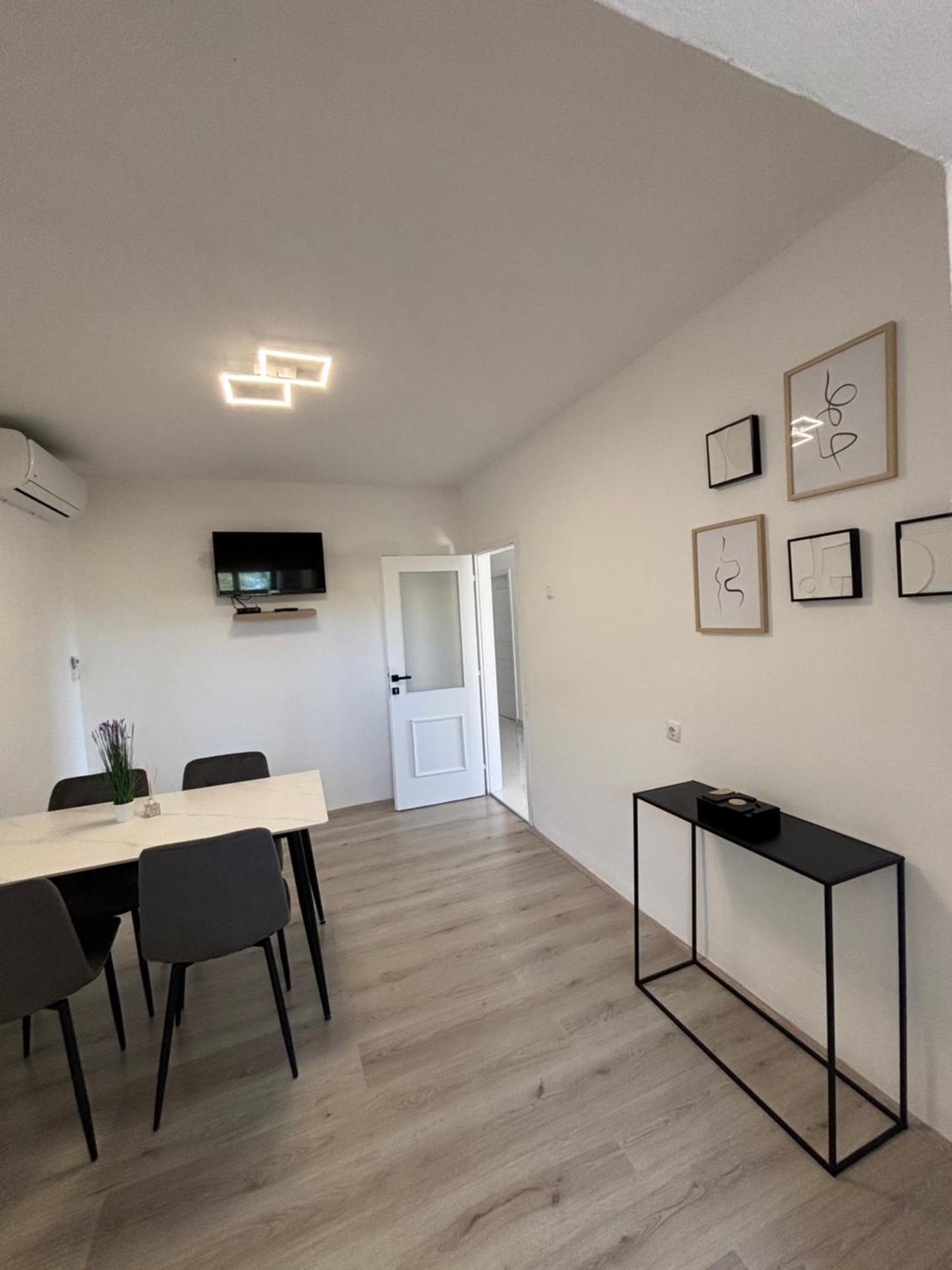 Starigrad Paklenica-Josipa Apartmani Стариград-Пакленица Экстерьер фото